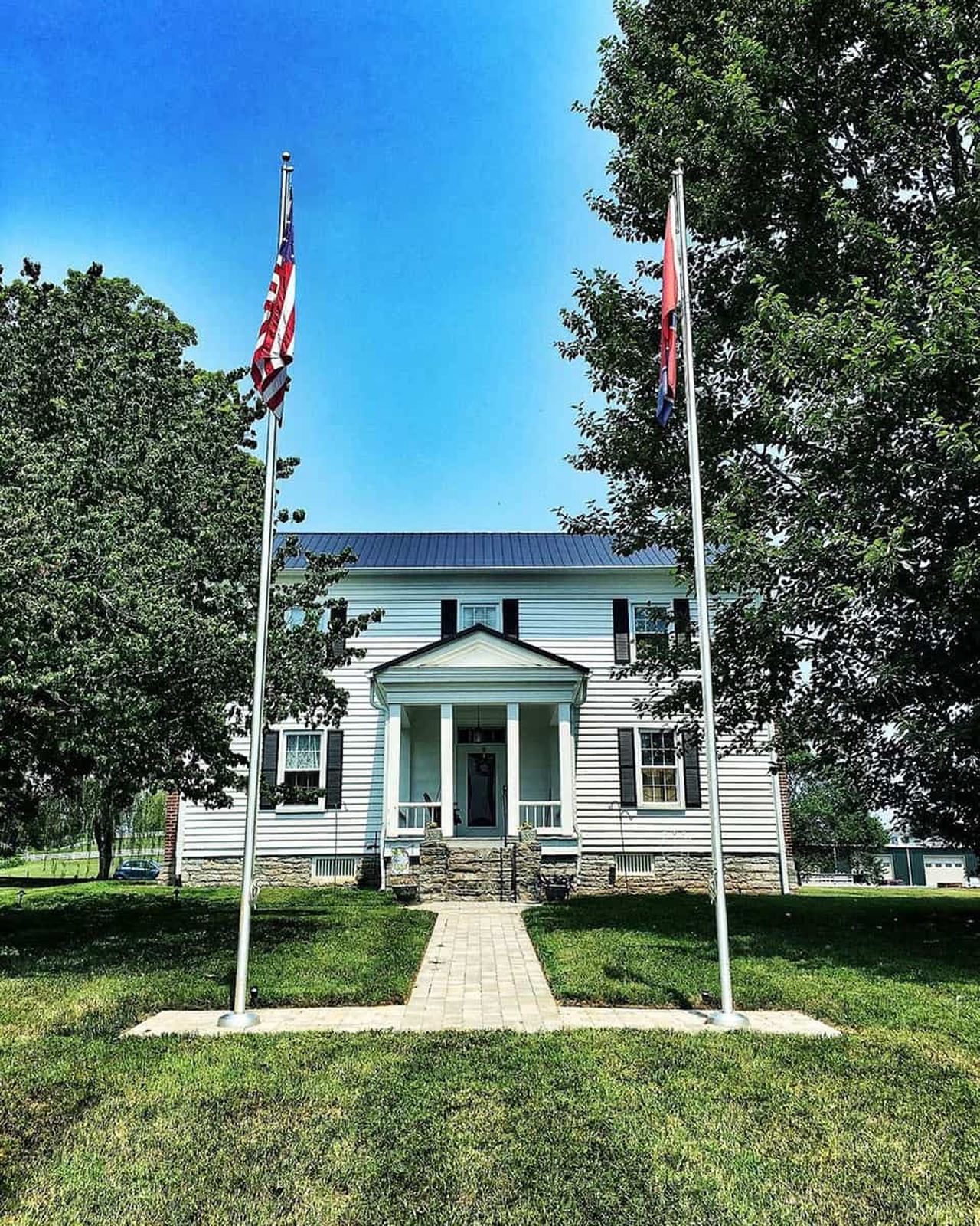 Front of The Sidecar Inn